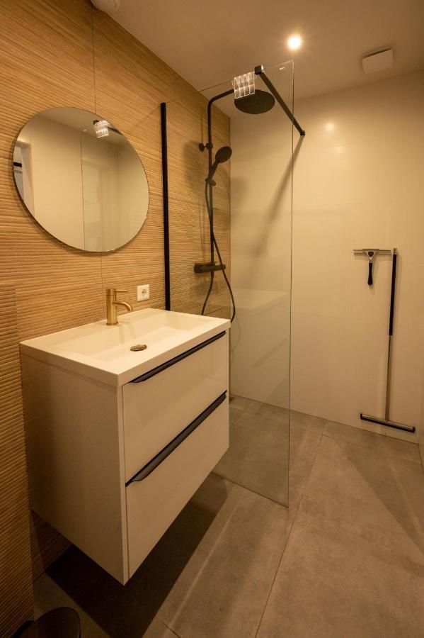 Zen-Bungalow No 4 Met Sauna En Hottub Rheezerveen Kültér fotó