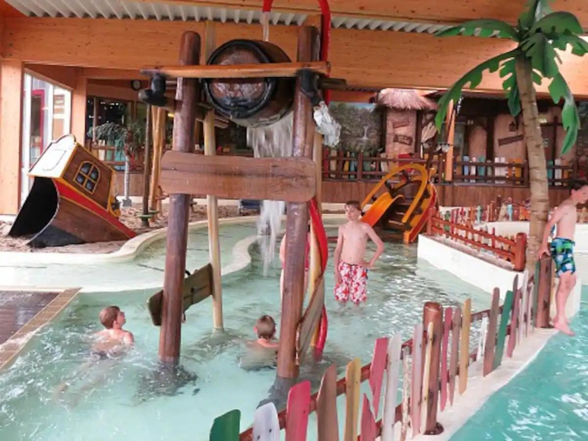 Zen-Bungalow No 4 Met Sauna En Hottub Rheezerveen Kültér fotó